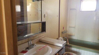 1621 E 20th St, Douglas, AZ 85607 - photo 7