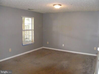 16338 Elkhorn Ln, Bowie, MD 20716 - photo 7