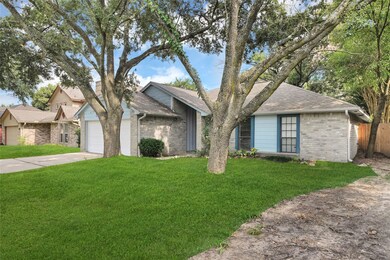 8423 Battle Plains Dr, Houston, TX 77040 - photo 2