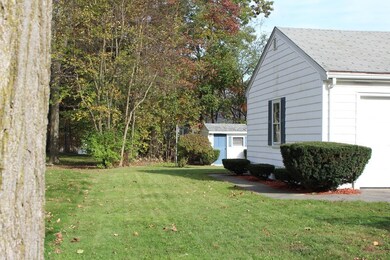 54 Selwyn Rd, Braintree, MA 02184 - photo 3