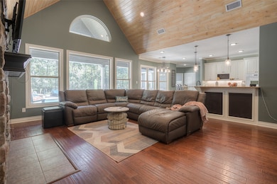 60 Tanglewood Dr, Huntsville, TX 77320 - photo 6