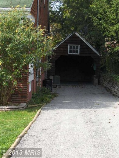 120 Pine St, Petersburg, WV 26847 - photo 2