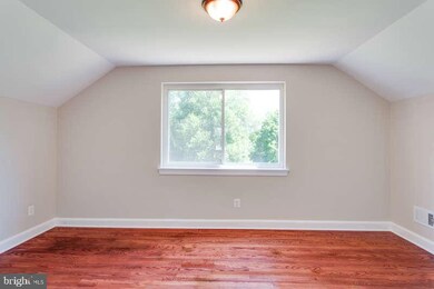 3211 Carlton Ave, Temple Hills, MD 20748 - photo 5