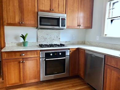 8 Maynard St unit 2, Arlington, MA 02474 - photo 3