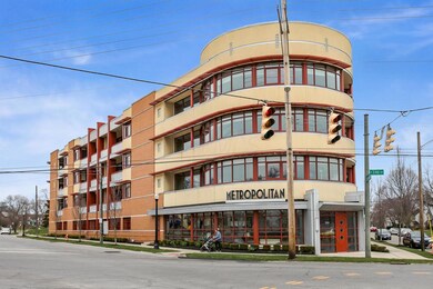 1300 Northwest Blvd #202
