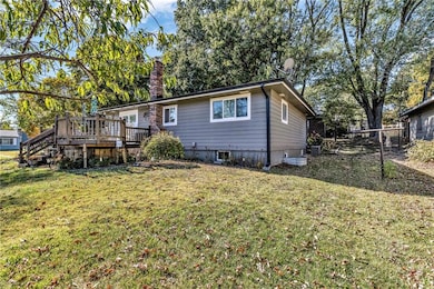 702 Newton St, Baldwin City, KS 66006 - photo 7