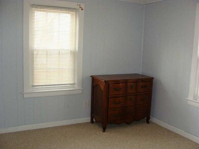 284 Mautucket Rd, Wakefield, RI 02879 - photo 7