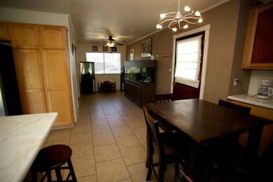 kitchen_diningrm#A4B1