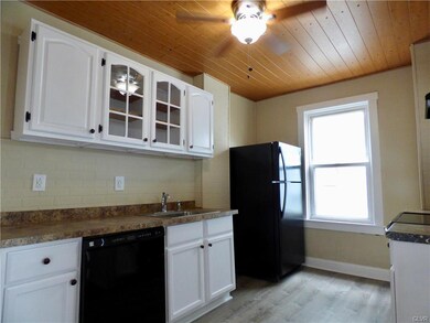 635 E North St, Bethlehem, PA 18018 - photo 7