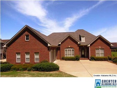 Main level living in the beautiful Stoneforest com