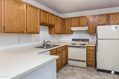 10250JamestownDr#10(9of15)