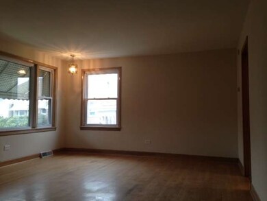 9956 Agatite Ct, Schiller Park, IL 60176 - photo 3