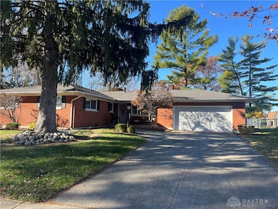 622 Windsor Rd, Troy, OH 45373 - photo 2