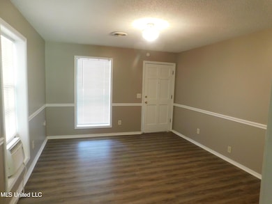 1524 Highway 4 E, Holly Springs, MS 38635 - photo 2