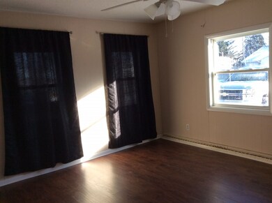 903 N Melching Dr, Ossian, IN 46777 - photo 2