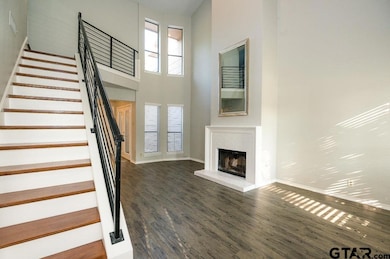 5805 Hollytree Dr, Tyler, TX 75703 - photo 3