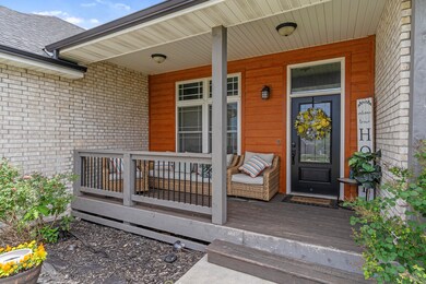1360 N Rainbow Ct-5
