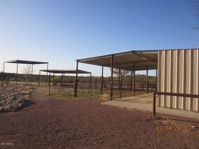 34155 S Nine Irons Ranch Rd, Wickenburg, AZ 85390 - photo 2