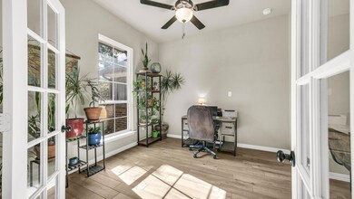 315 Timbers Cir, Poolville, TX 76487 - photo 3