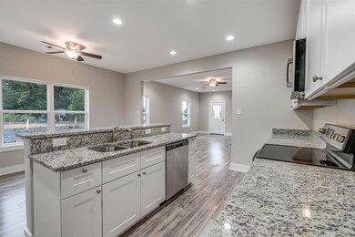 550 S Garrett Ave, Ennis, TX 75119 - photo 7