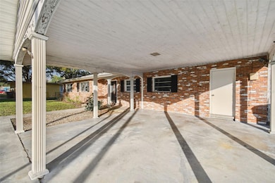 370 16th St NE, Winter Haven, FL 33881 - photo 3