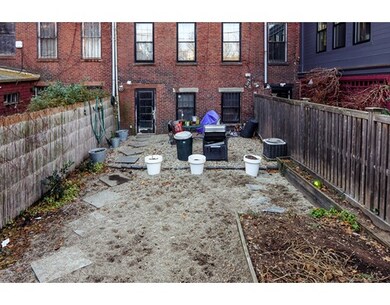 195 W Springfield St, Boston, MA 02118 - photo 3