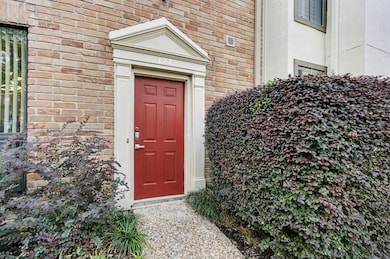 1201 Mcduffie St unit 122, Houston, TX 77019 - photo 6