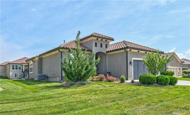 1220 40th St, Lee's Summit, MO 64082 - photo 3