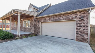 4720 Macmont Circle, Powell, TN 37849 Pi