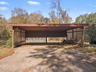 1675 An County Rd 2217, Palestine, TX 75803 - photo 6