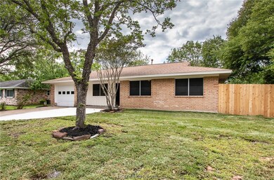 1211 Boswell St, College Station, TX 77840 - photo 2