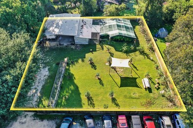 937 Saint Clair St, Houston, TX 77088 - photo 3