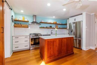 New Flooring & a Portable Island
