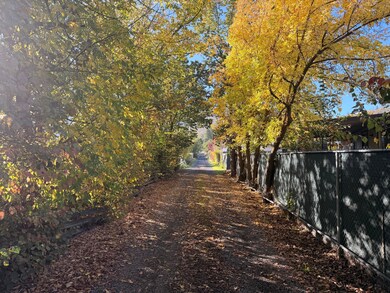 202 Pleasant View, Talent, OR 97540 - photo 4