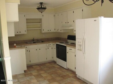 178 Frederick Rd.Kitchen