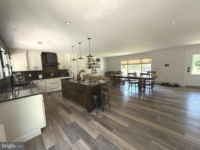 11 Edgemere Dr, Yardley, PA 19067 - photo 6