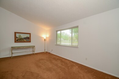 8402 Sorrel Dr, Houston, TX 77064 - photo 5