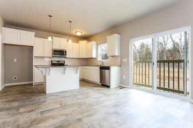 4-Kitchen AOK187-E2390-1