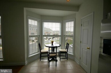 9253 Laurel Ridge Crossing Rd, Lorton, VA 22079 - photo 2