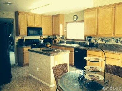 36065 Breman Ct, Winchester, CA 92596 - photo 2