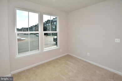 43398 Apple Orchard Square, Ashburn, VA 20148 - photo 6