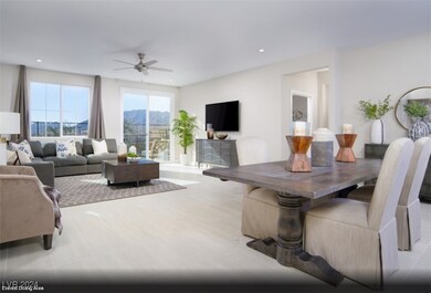 Everett - MODEL HOME PHOTO