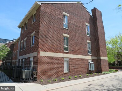 22 W Hill St, Baltimore, MD 21230 - photo 2