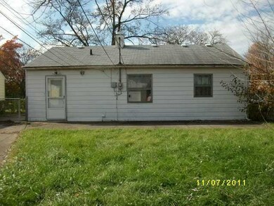 262 Saint Christopher Ln unit L, Columbus, OH 43213 - photo 3