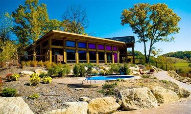 The Lodge & Fitness Center Overlooking The French 