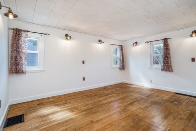 32 Sunrise Ave, Fitchburg, MA 01420 - photo 5