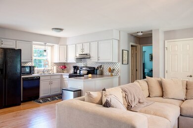 406 Pond Dr, Dunnsville, VA 22454 - photo 6