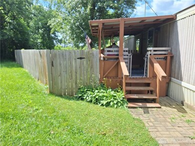 9500 Collett Rd unit 20, Waynesville, OH 45068 - photo 2