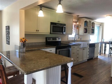 10 Decatur Rd, Portsmouth, NH 03801 - photo 5