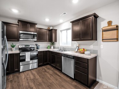 10703 183rd St E unit 458, Puyallup, WA 98374 - photo 7